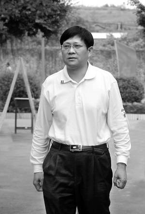 王春明（广西财经学院原正厅级调研员）