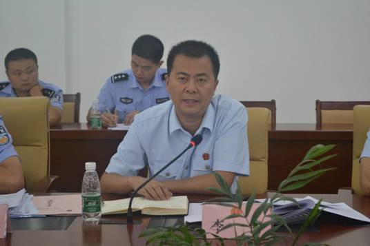 李钧（四川达州市中级人民法院原副院长）