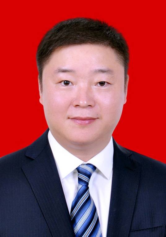 范晓东（浙江省温州市乐清市人大常委会副主任）