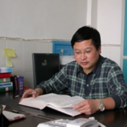 郭兵（贵阳医学院教授）
