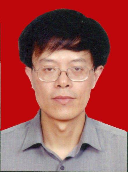 吴德泉（福建省福州市人民政府原副秘书长）