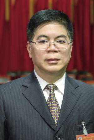 李国忠（江苏省镇江市政协原主席）