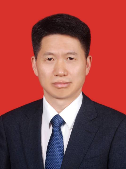 王忠臣（四川省文学艺术界联合会党组副书记）
