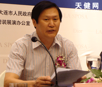 徐国臣（大连市人民政府原秘书长）