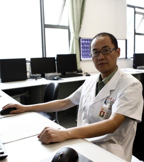 刘海（南京八一医院TOMO放疗中心医学物理师）