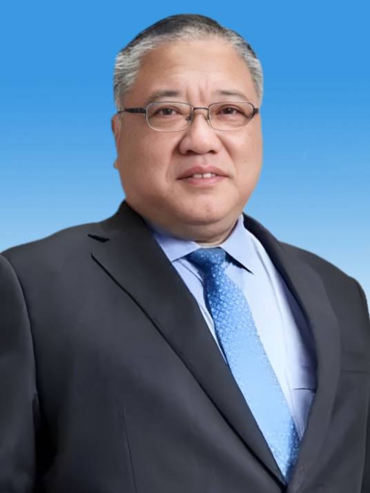 张庆信（马来西亚民主进步党主席，政府旅游、艺术及文化部部长）