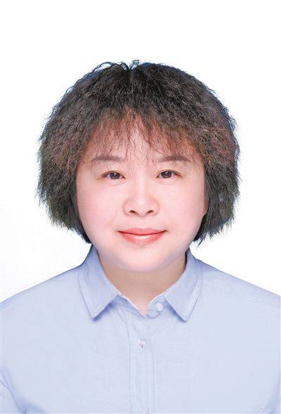王冬（重庆大学附属肿瘤医院妇瘤中心教研室主任）