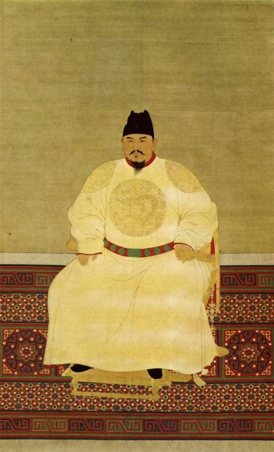 衮龙袍