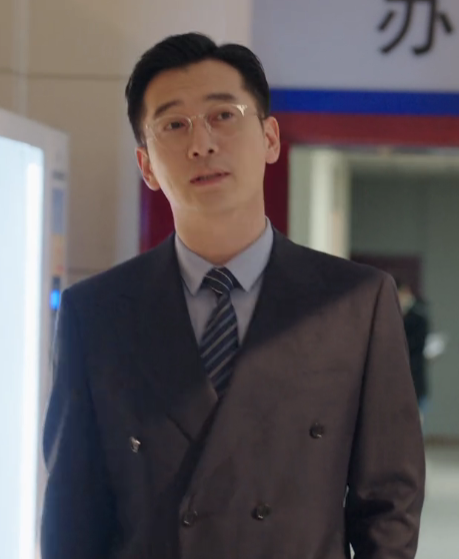 徐天（当代法治案情剧《底线》中的角色）