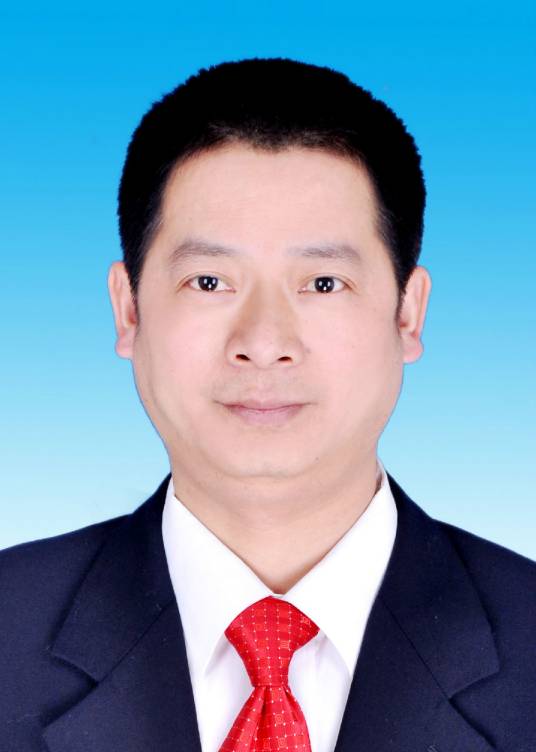 王文炳（富顺县人民政府党组成员）