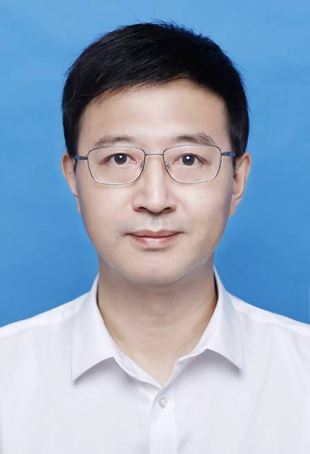 邓忠（江西省财政厅党组成员、副厅长，江西省红十字会副会长（兼））