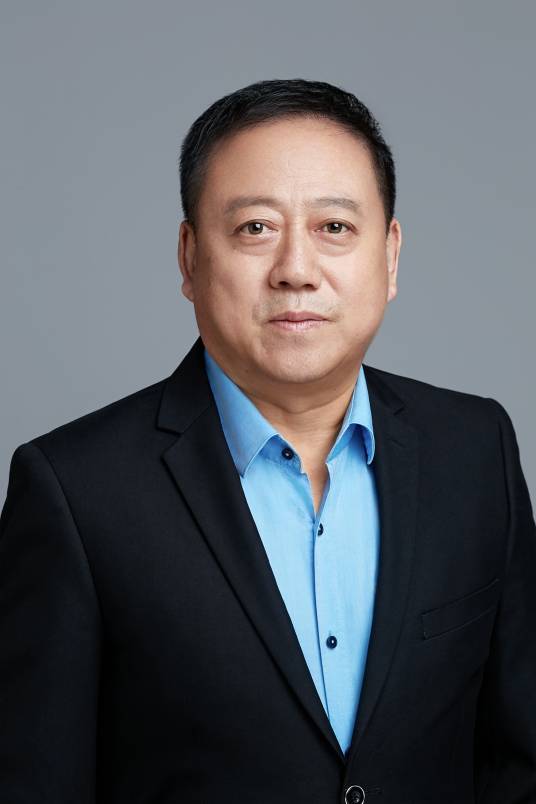 王明荣（光合新兴产业控股集团股份有限公司董事长）