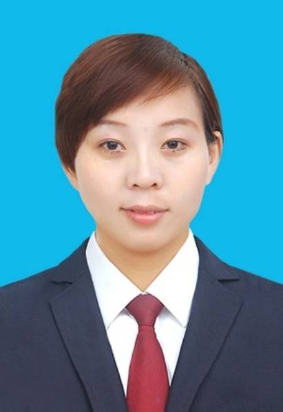 王守芳（贵州省思南县人民政府政务服务中心副主任）