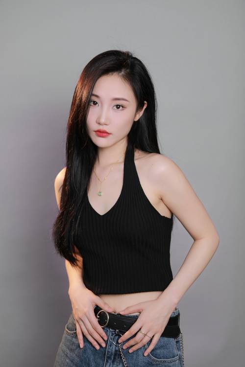 比鲁斯雯