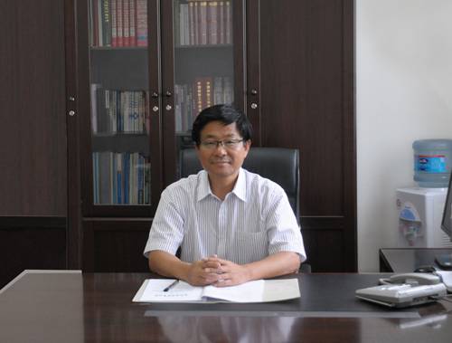 郑燕飞（中电投蒙东能源集团公司党委副书记）
