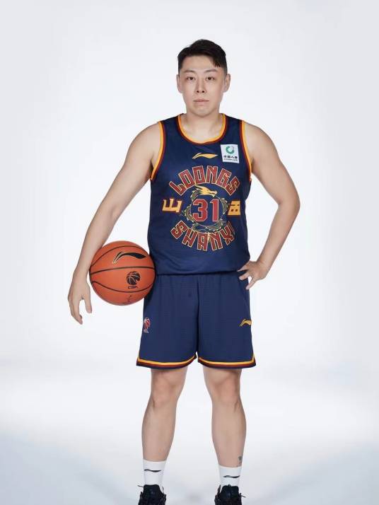 周湛东
