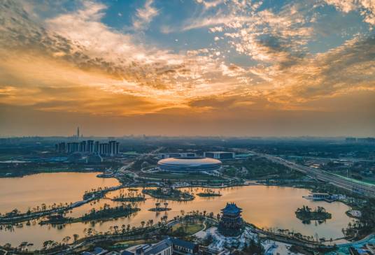 东安湖（成都市龙泉驿区的一处湖泊）