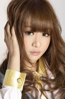 李雨晴（原少女偶像团体爱朵女孩成员之一）