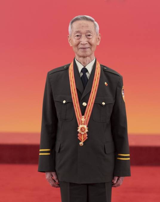 崔道植（“七一勋章”获得者、全国公安第一代刑事技术警察、中国首席枪弹痕迹鉴定专家）