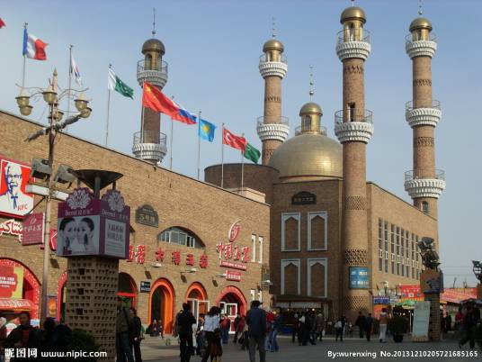 大巴扎（新疆语集市）