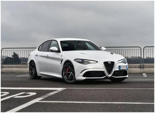 Giulia（阿尔法·罗密欧旗下中型车）