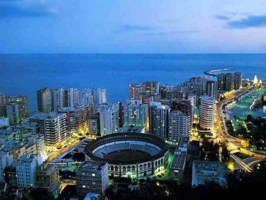 马拉加(西班牙南部城市)