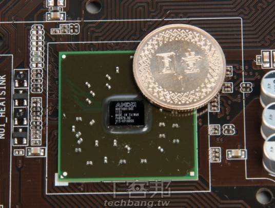 北桥（电脑主板北桥芯片）