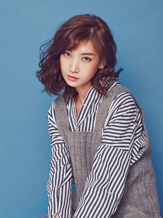 李海仁(韩国女歌手、演员)