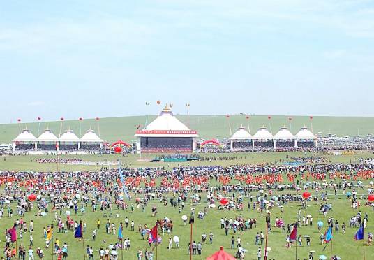那达慕（蒙古族传统节日）