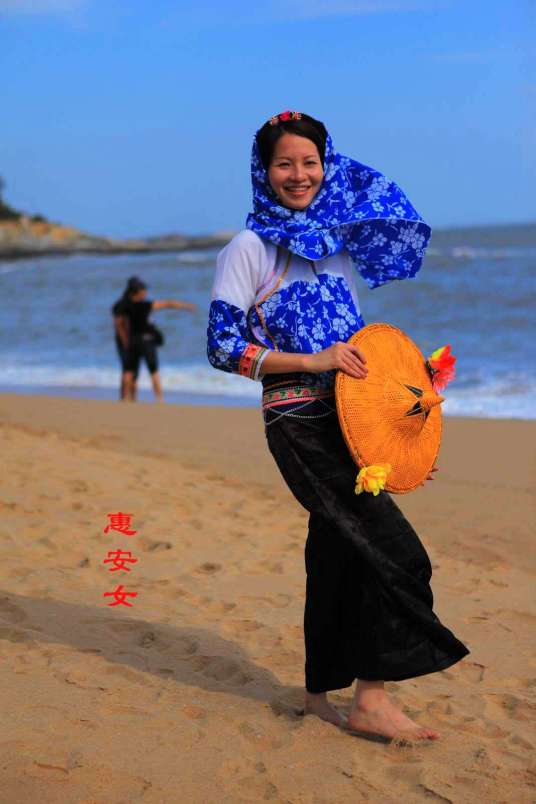 惠安女（福建泉州惠安县女子的统称）