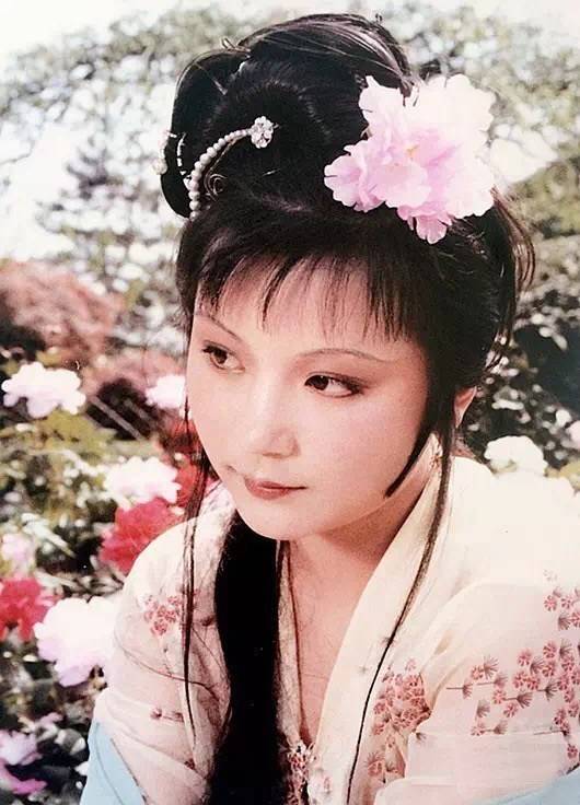 史湘云（古典名著《红楼梦》中的主要人物）