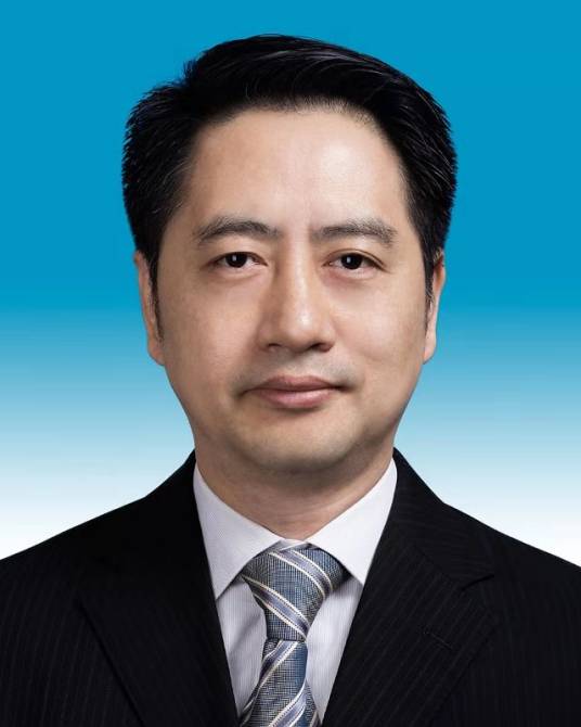 郑向东（重庆市人民政府副市长、党组成员）