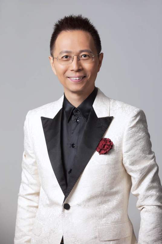 詹俊（中国内地体育解说员）