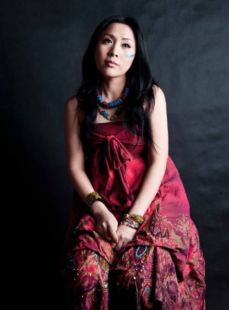 萨日朗（中国女歌手）