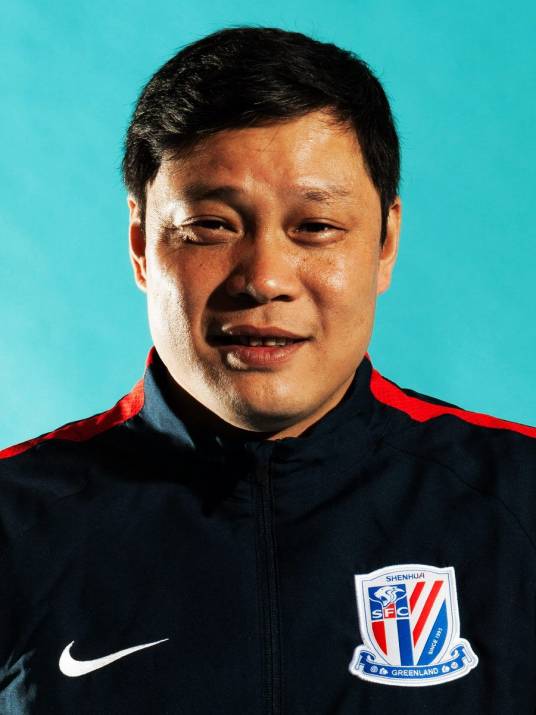范志毅（上海市足协副主席，辽宁铁人足球俱乐部教练组组长，前中国国家男子足球队运动员）