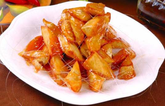 拔丝地瓜（一道传统名菜）