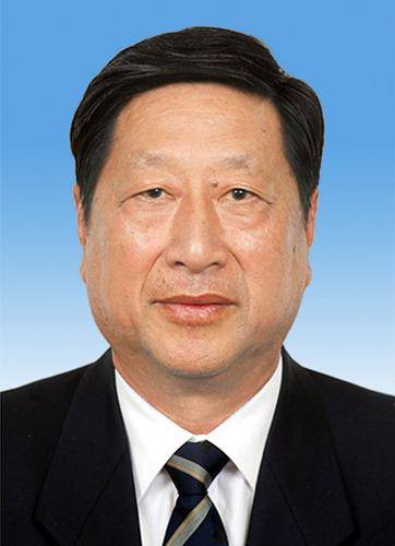 张平（第十七届中央委员，第十二届全国人大常委会副委员长，中国消费者协会原会长）