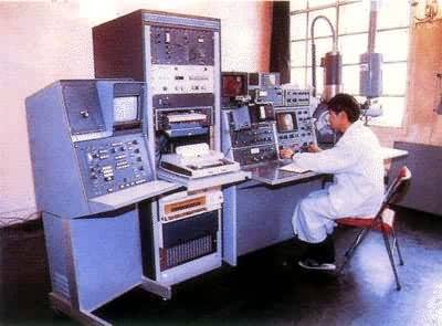 材料力学（固体力学的一个分支）