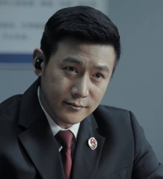侯亮平（电视剧《人民的名义》的男主角）