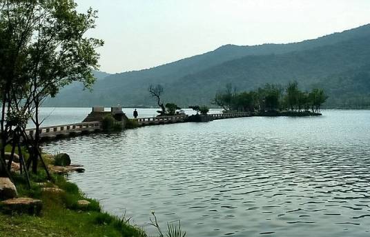 湘湖(中国浙江省杭州市萧山区境内湖泊)