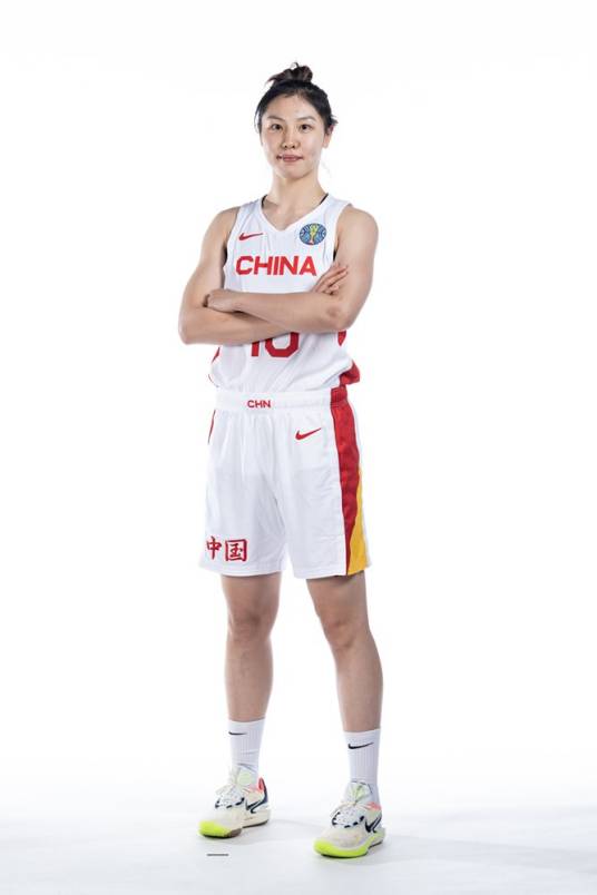 张茹（1999年9月出生的中国篮球运动员）