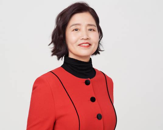 韩秀云（清华大学经济管理学院经济系副教授）