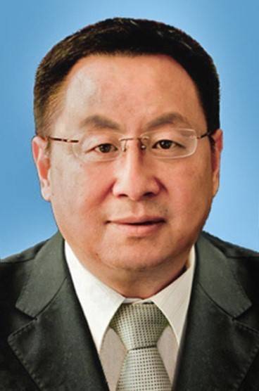 方岱宁