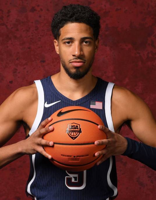 泰里斯·哈利伯顿