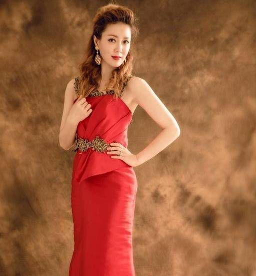 李文静（中国内地女主持人）