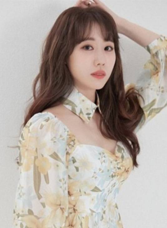 姜恩惠（韩国女歌手、演员）