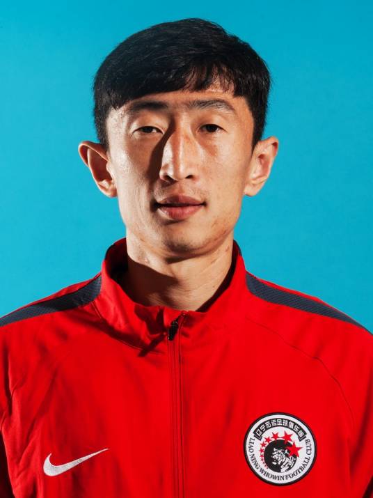 杨宇（中国足球运动员）