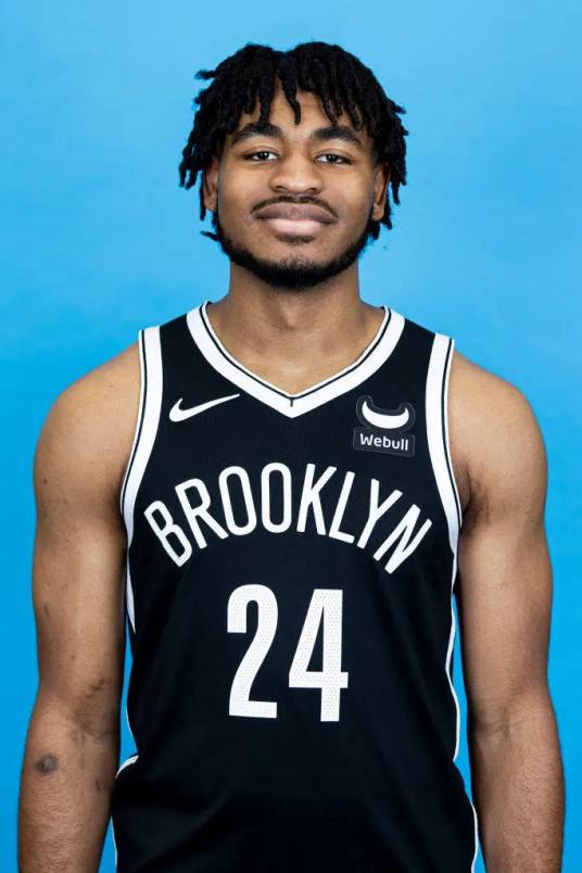 卡姆·托马斯（2001年10月出生的日本篮球运动员）