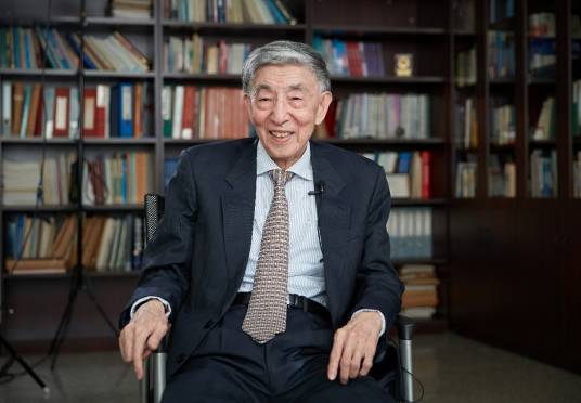 王大中（国际核能领域著名学者、中国科学院院士）