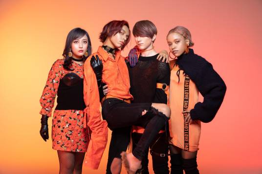 女王蜂（日本混合摇滚乐队）